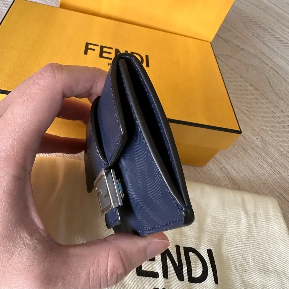 FENDI Blue Wallet - Cardholder - Picture 9 of 11